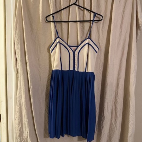 GB Tops - GB Blouse Size L